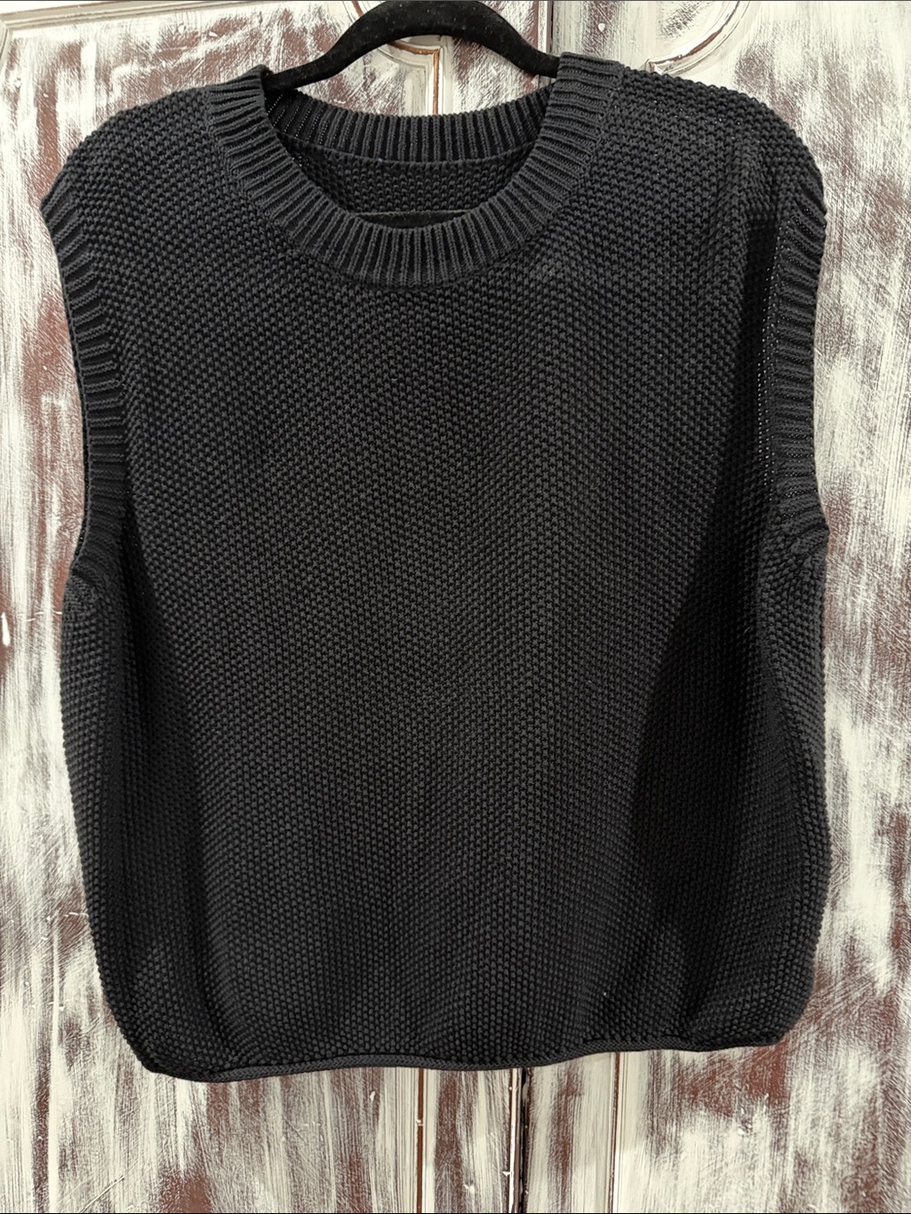 SHEIN Black Knit Crew Neck Sweater Vest